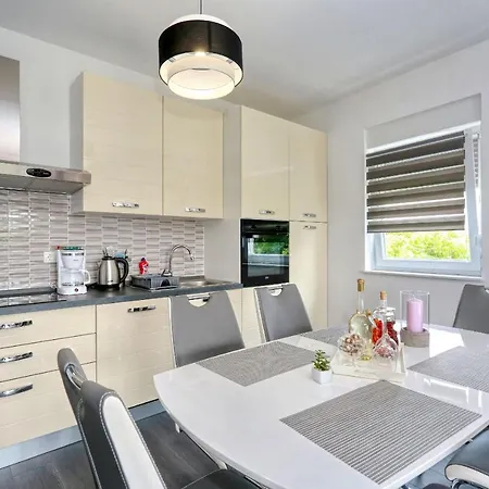 Laguna Appartement *