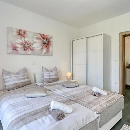 Laguna Appartement Nin