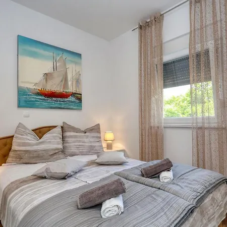 Apartment Laguna Nin