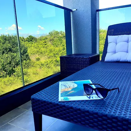 Apartment Laguna Nin