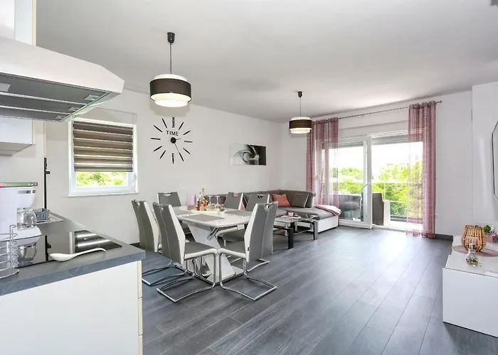 Apartment Laguna Nin